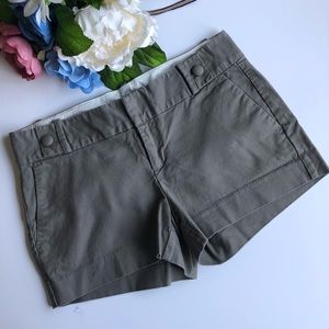 Banana Republic khaki tan shorts size 2